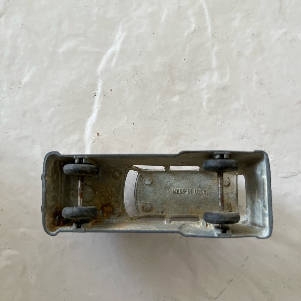 Vintage motor vehicle for the collector - Picture 4 of 4